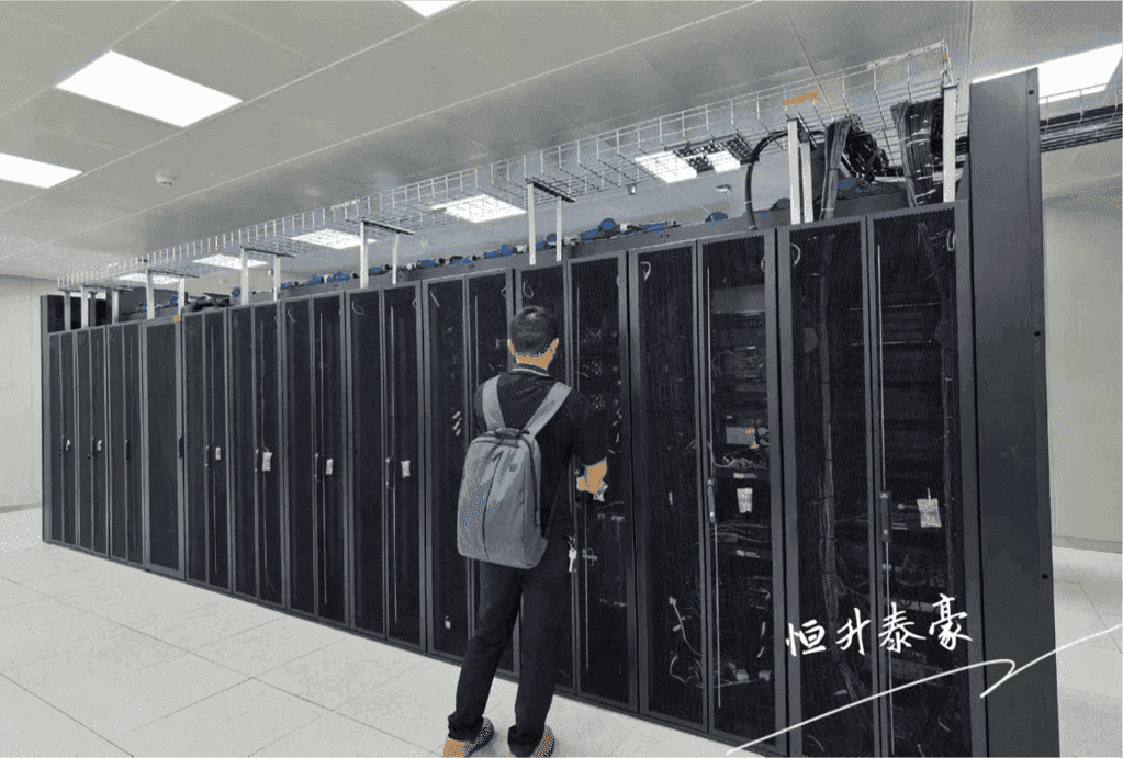 东聚电子 现场图 2