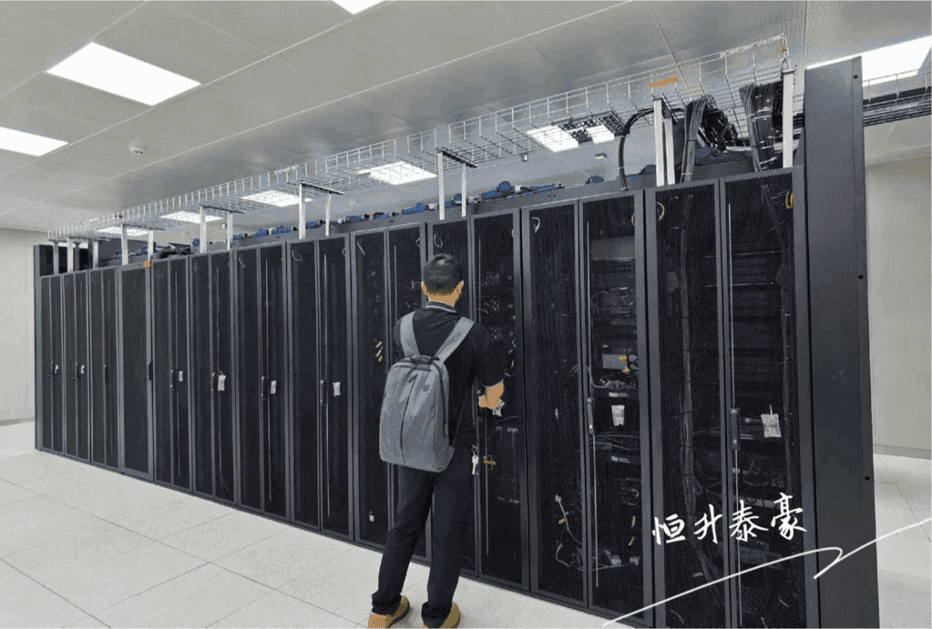 东聚电子 现场图 2